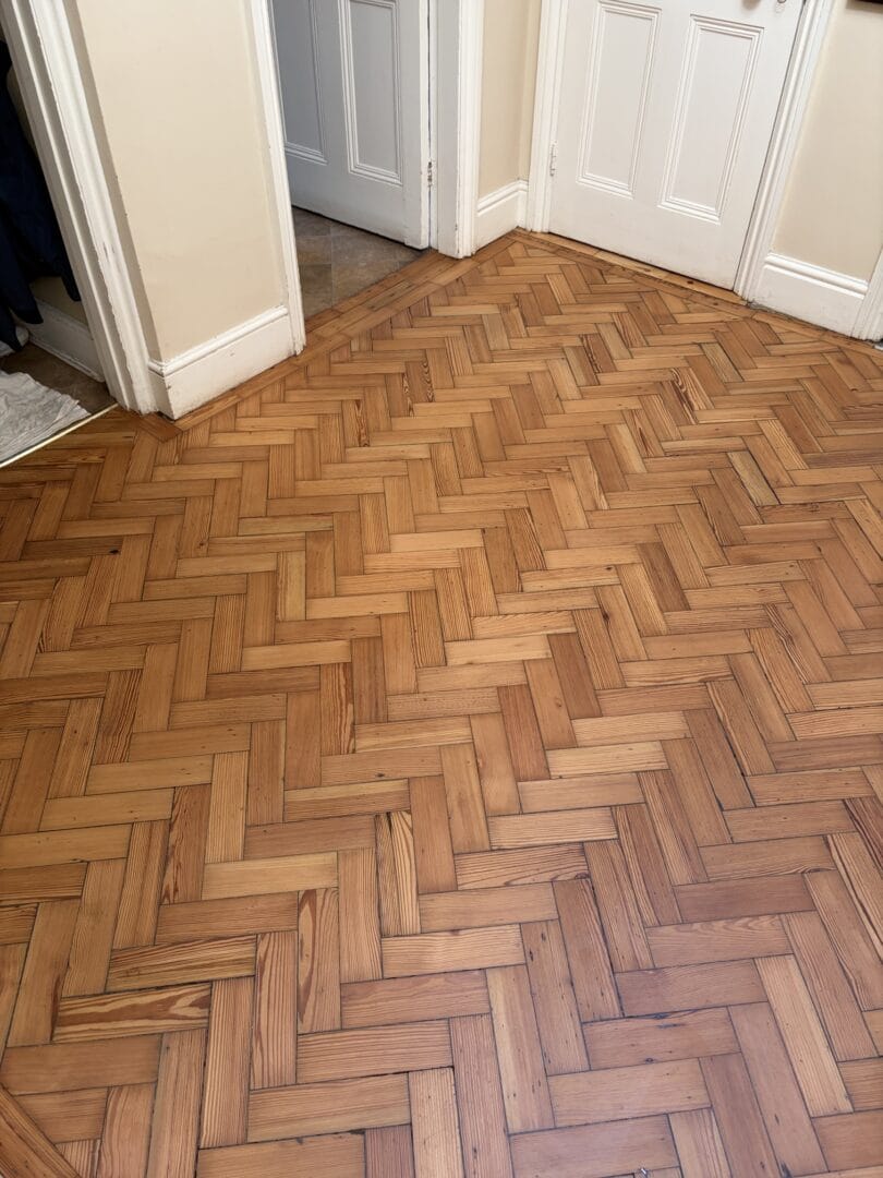 Newmarket pitch pine herringbone Parquet Wood Floor restorartion Suffolk Cambridgeshire Hertfordshire Essex